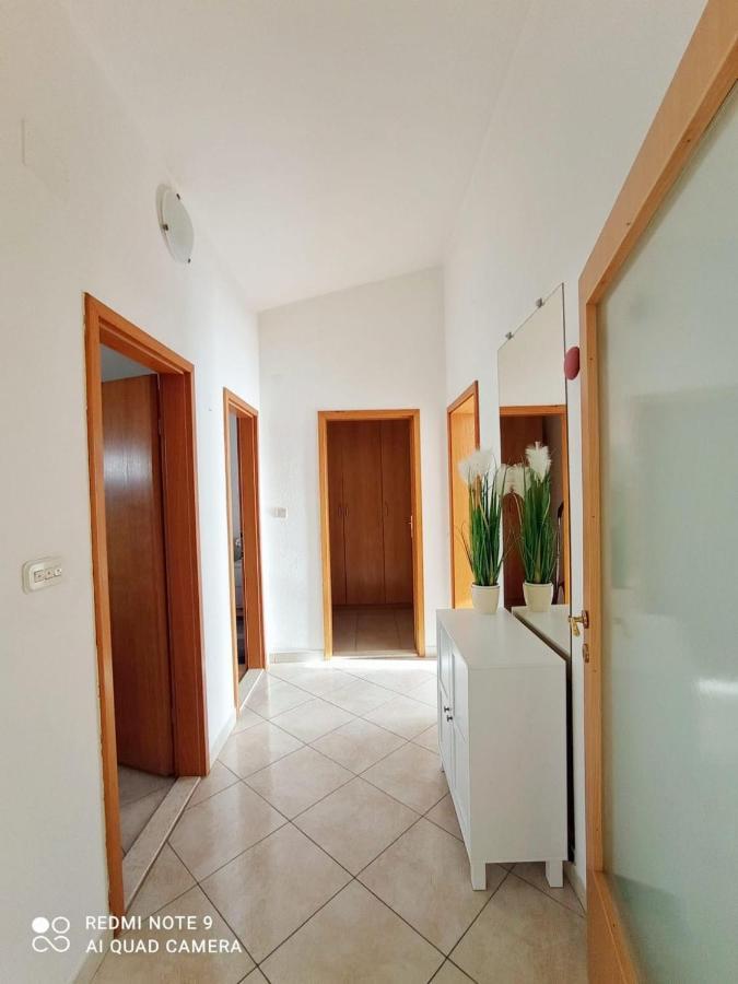 Apartman Mia With Pool1 Split Ngoại thất bức ảnh