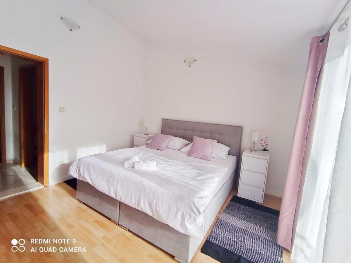 Apartman Mia With Pool1 Split Ngoại thất bức ảnh
