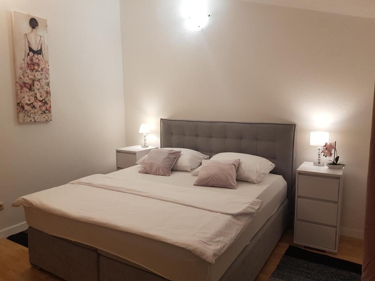 Apartman Mia With Pool1 Split Ngoại thất bức ảnh