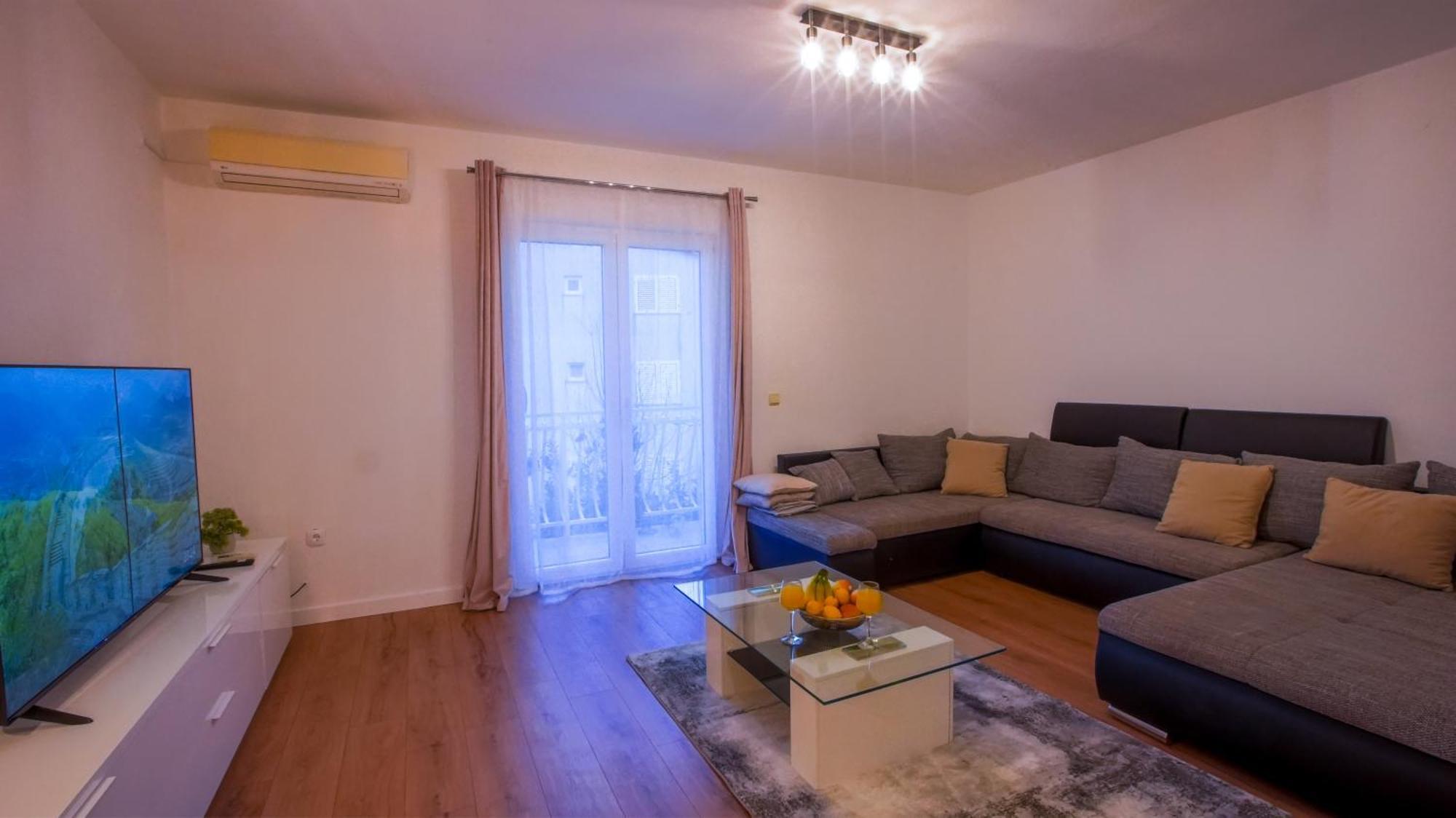 Apartman Mia With Pool1 Split Ngoại thất bức ảnh